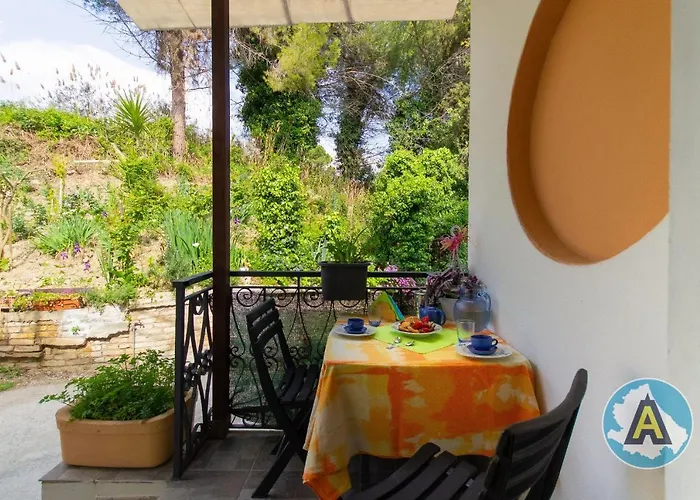 Di Vincenzo A Due Passi Dal Mare *